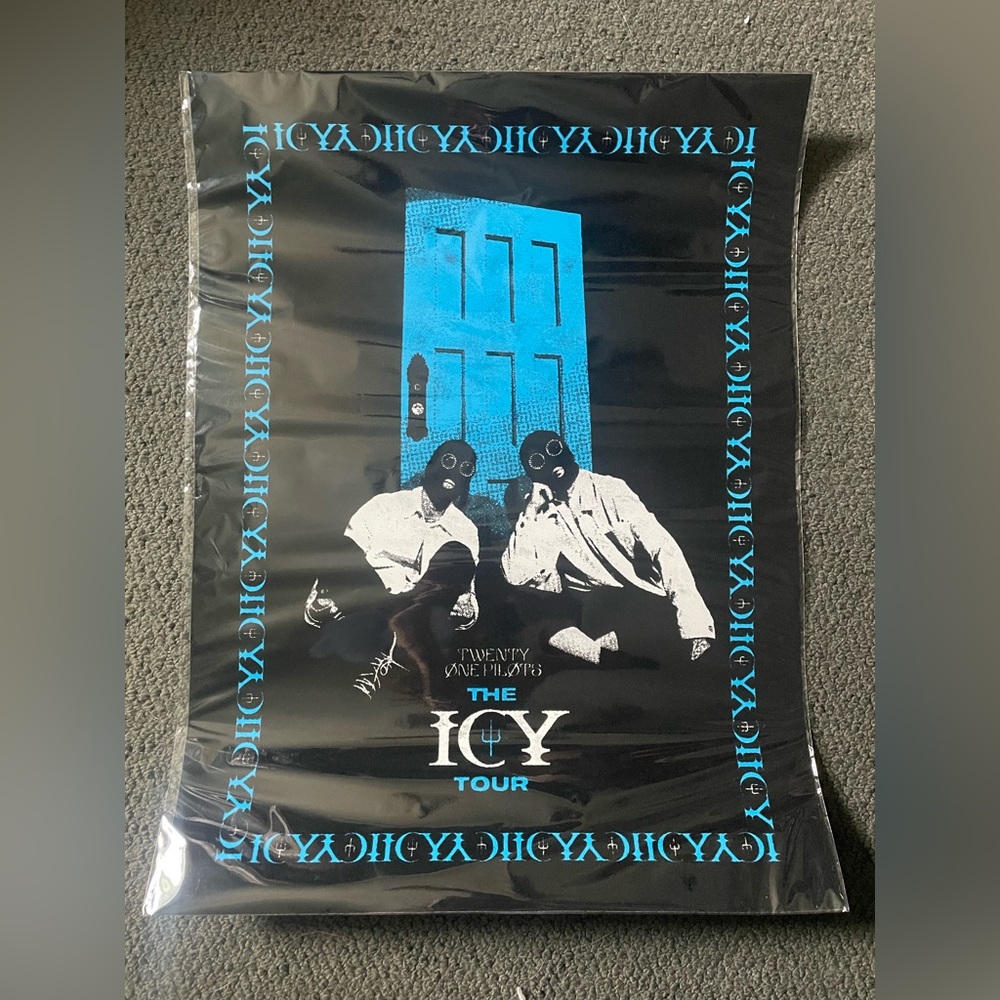 Official Twenty One Pilots Icy Tour Poster